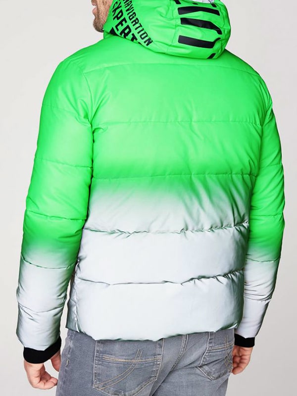 渐变拼搏（中国）羽绒服装